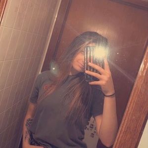 Meet your Posher, Raeanna